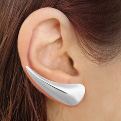 Amo Ear Climber